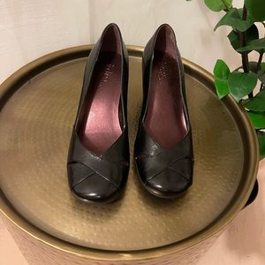 New Black Leather Indigo Heels